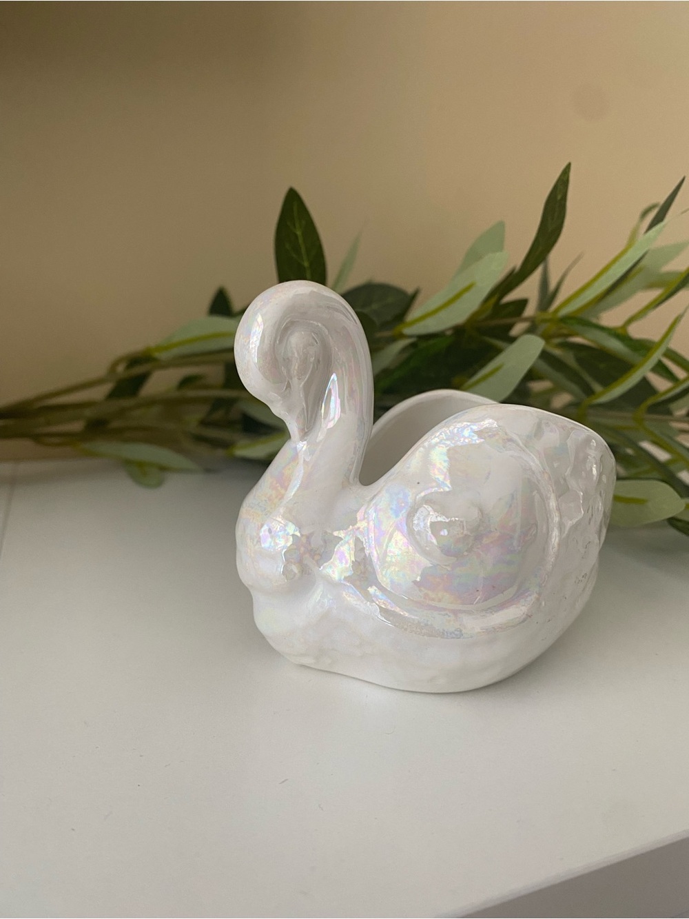 Vintage swan trinket